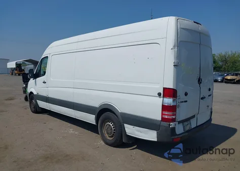 2012 Mercedes-Benz Sprinter 2500 High Roof из США, поврежденный, VIN WD3PE8CC0C5630851